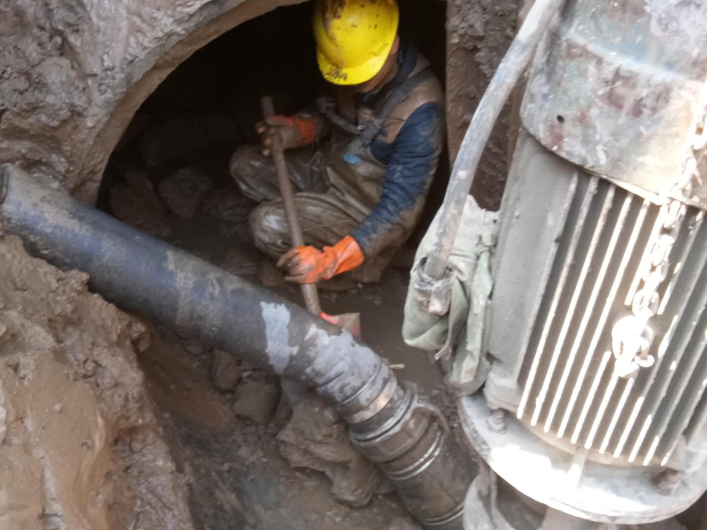 七叉镇管道清淤