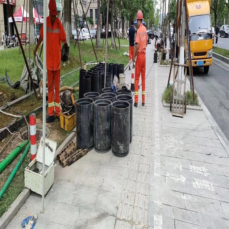 七叉镇管道短管置换修复